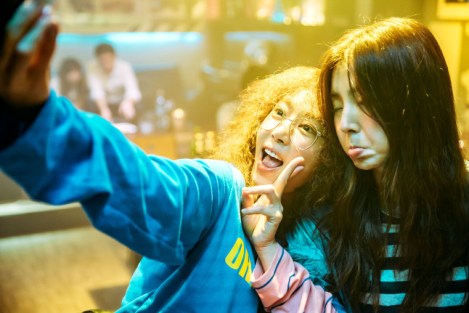 kang-ye-won-han-chae-a_3-part-time-spy-copyright-encore-films