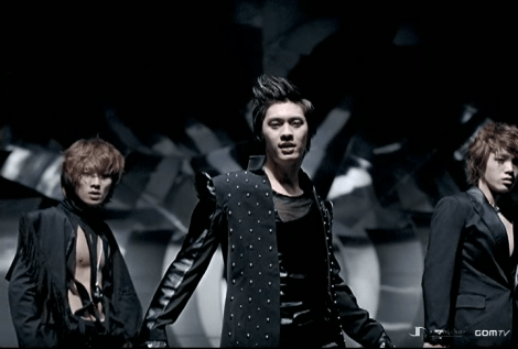 MBLAQ - Oh Yeah.avi_snapshot_01.47_[2011.11.11_23.07.31]